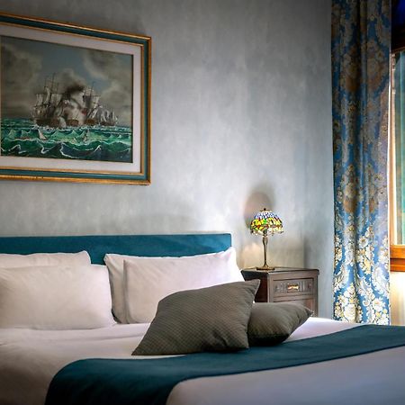 Palazzo San Luca Hotell Venedig Exteriör bild