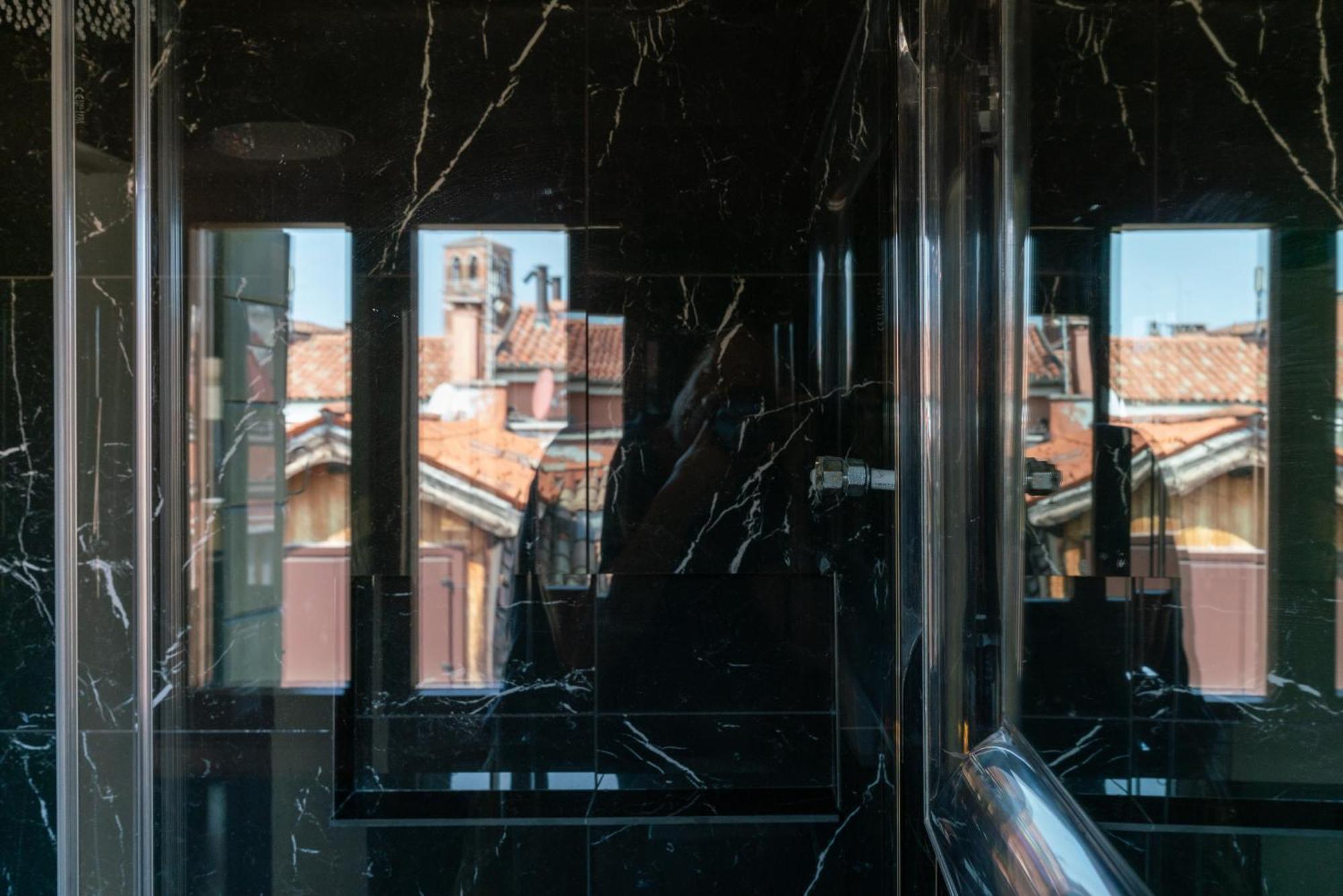 Palazzo San Luca Hotell Venedig Rum bild