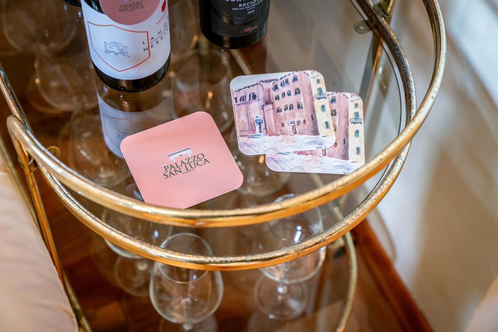 Palazzo San Luca Hotell Venedig Rum bild