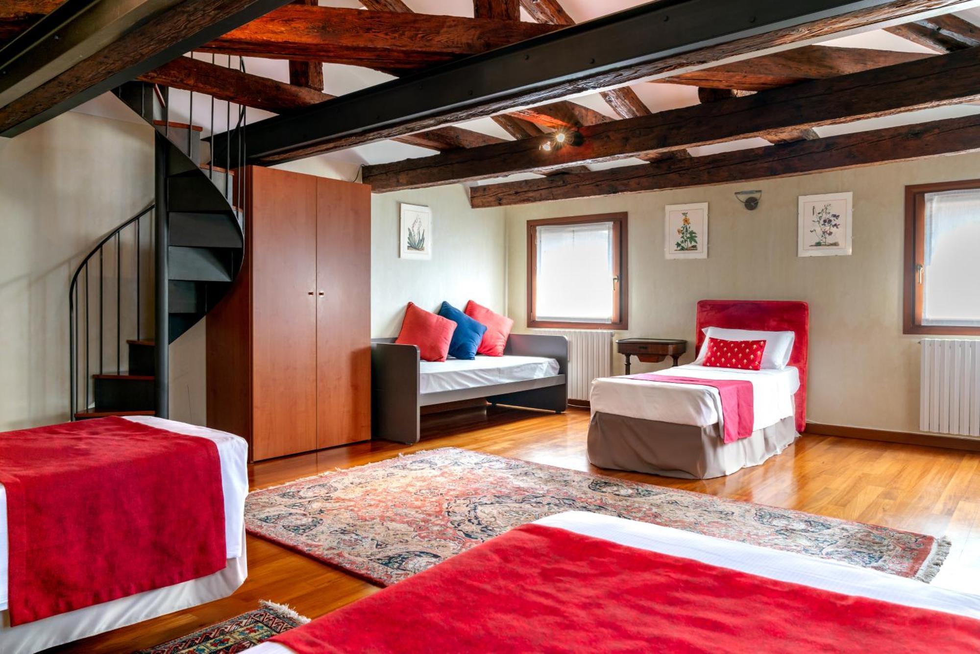 Palazzo San Luca Hotell Venedig Rum bild