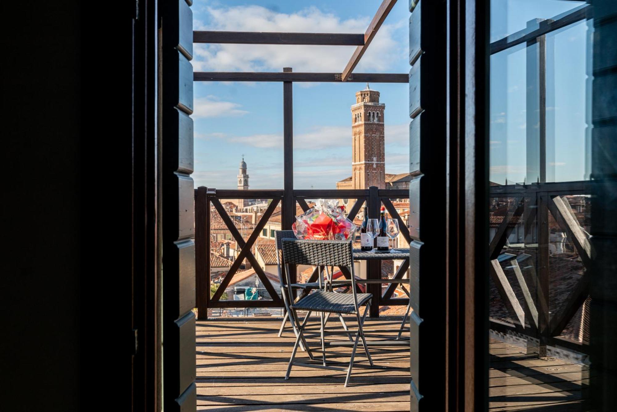 Palazzo San Luca Hotell Venedig Rum bild